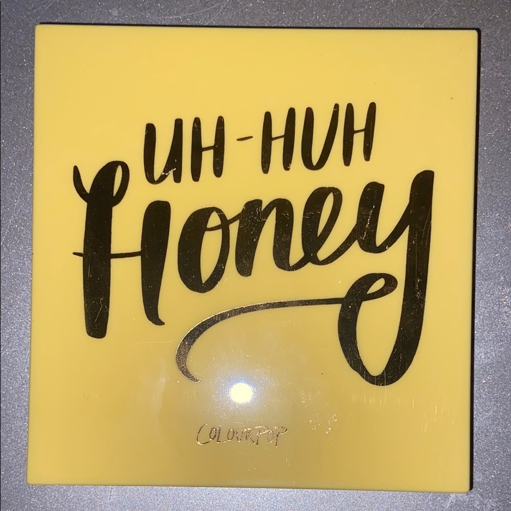 Yellow 'Uh-Huh Honey' palette